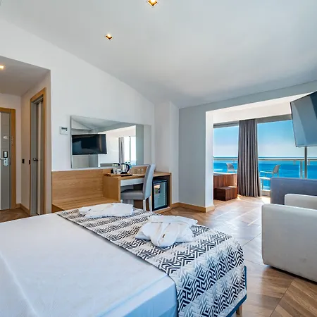 Pearly Hotel-3